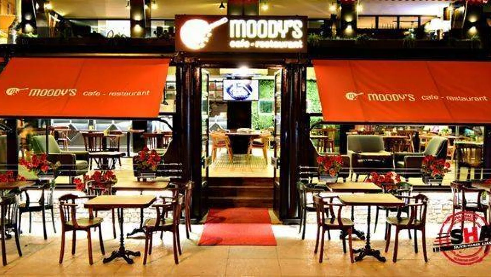 Moody's Cafe'den öğretmenlere özel indirim