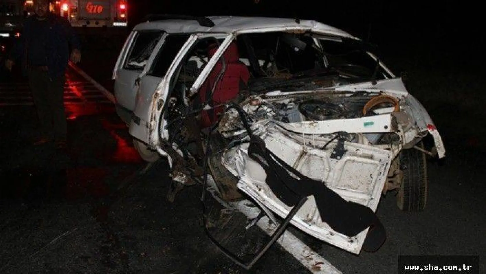 Büyükçavuşlu'da kaza 1 Ölü 3 Yaralı