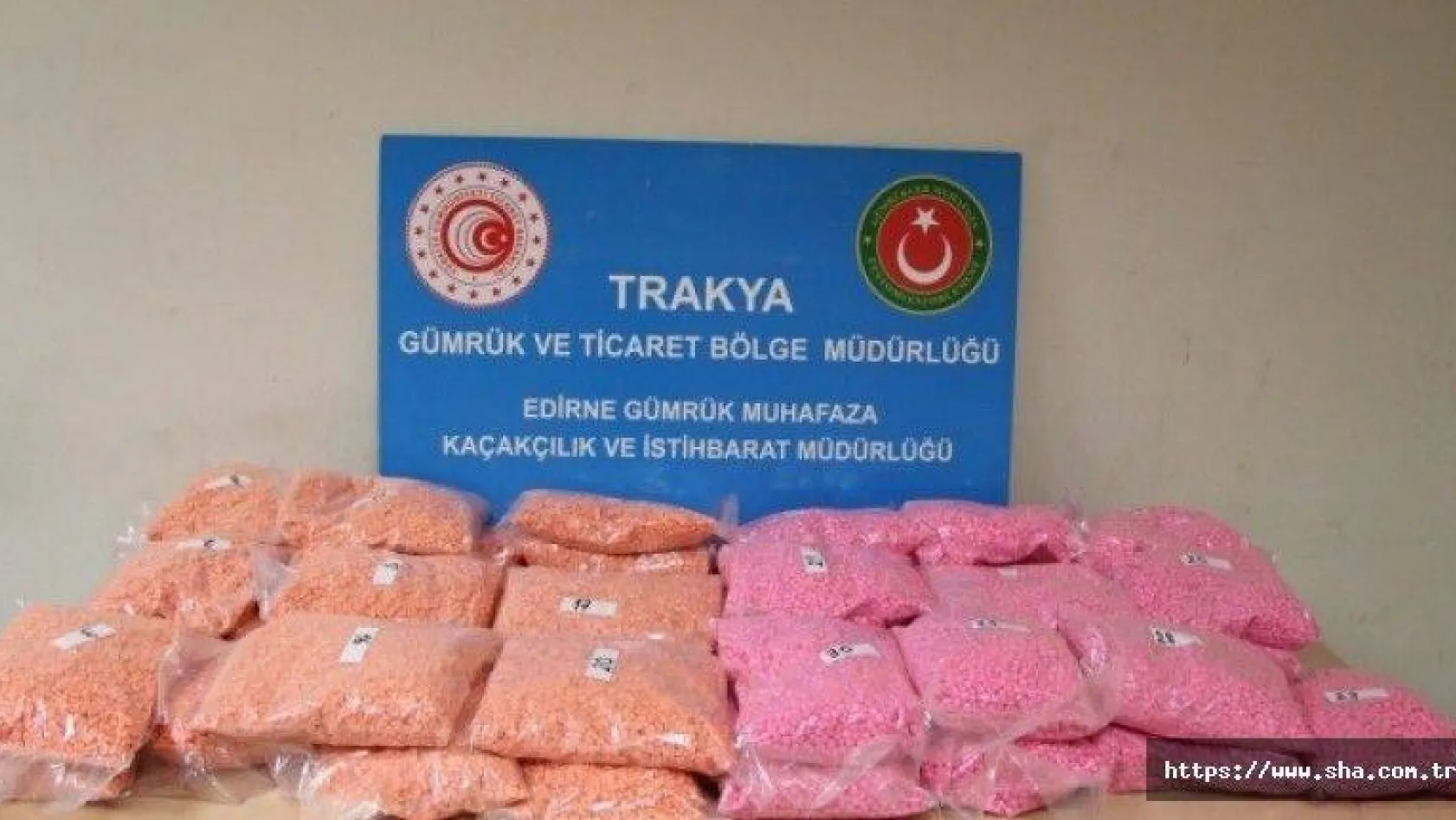 Kapıkule'de uyuşturucu tacirlerine ağır darbe: Tam 8 milyon TL
