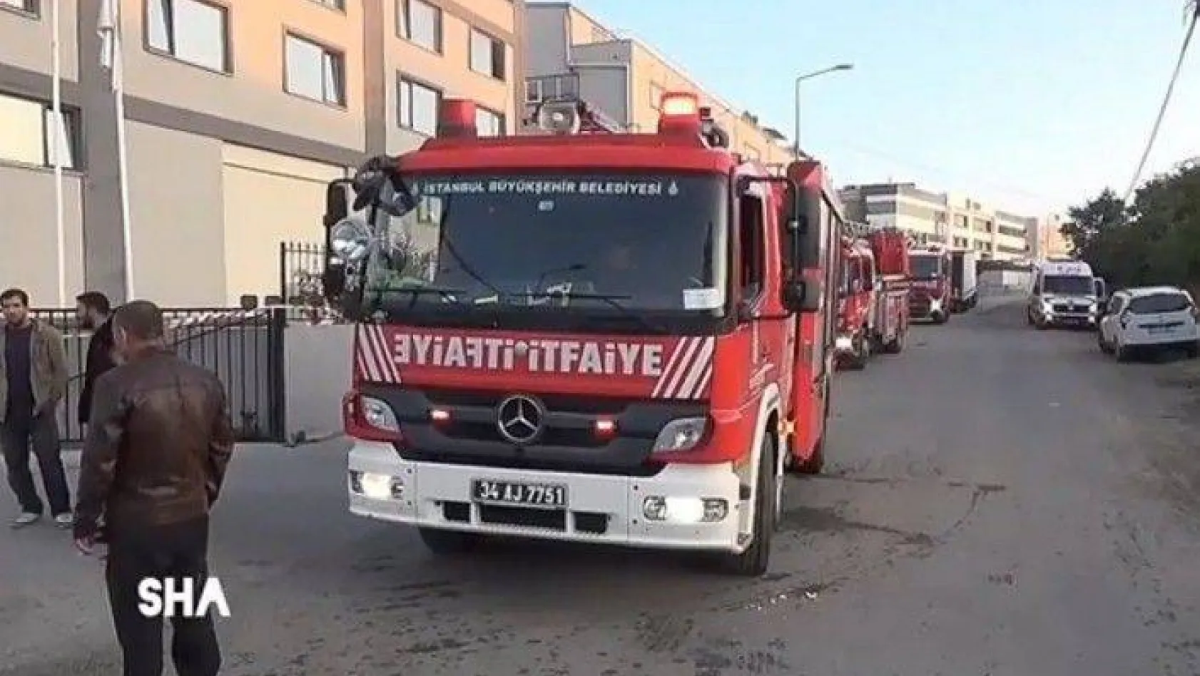 Ortaköy'de Sünger Fabrikasında Korkutan Yangını