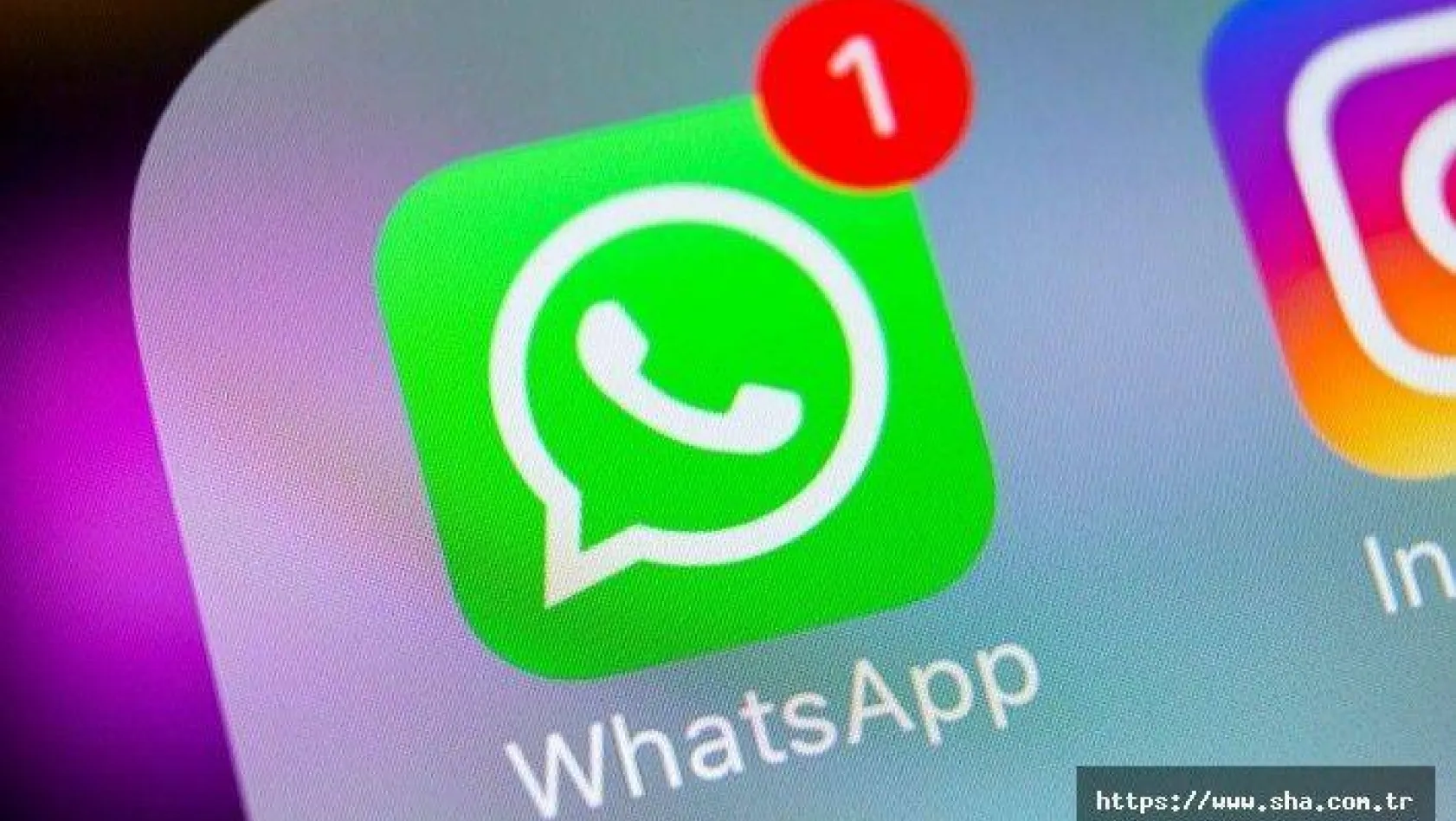 WhatsApp'ın 'karanlık mod'u göründü