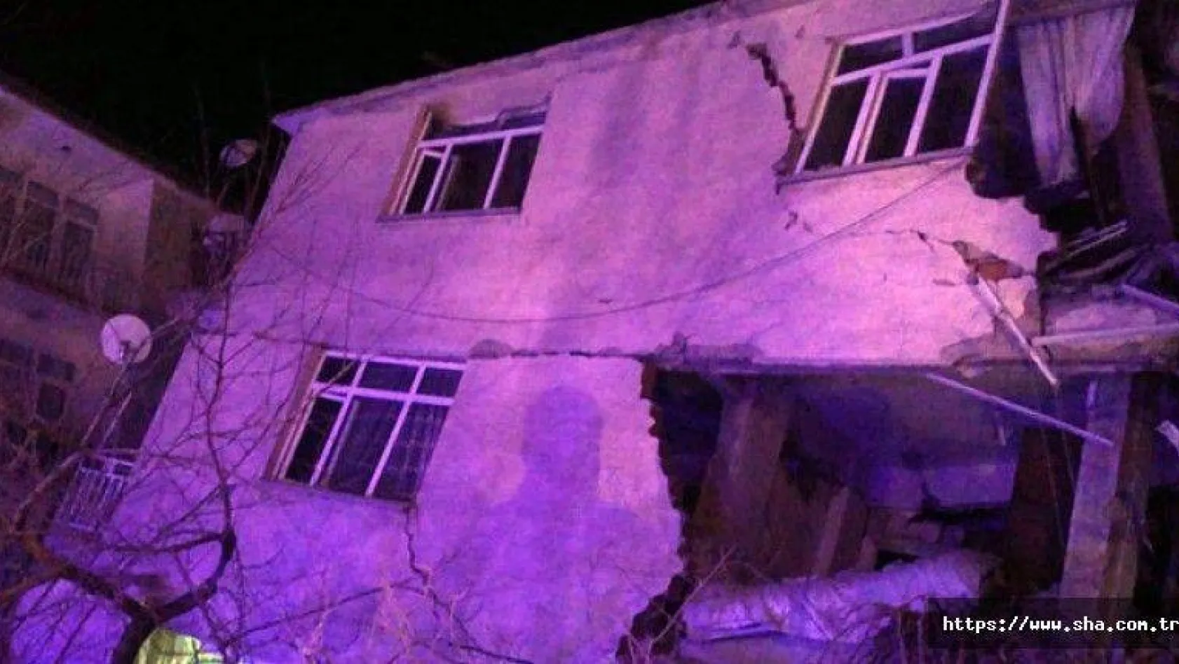 AFAD'tan deprem saati açıklaması : 'Depremin önceden kestirilmesi mümkün değil'