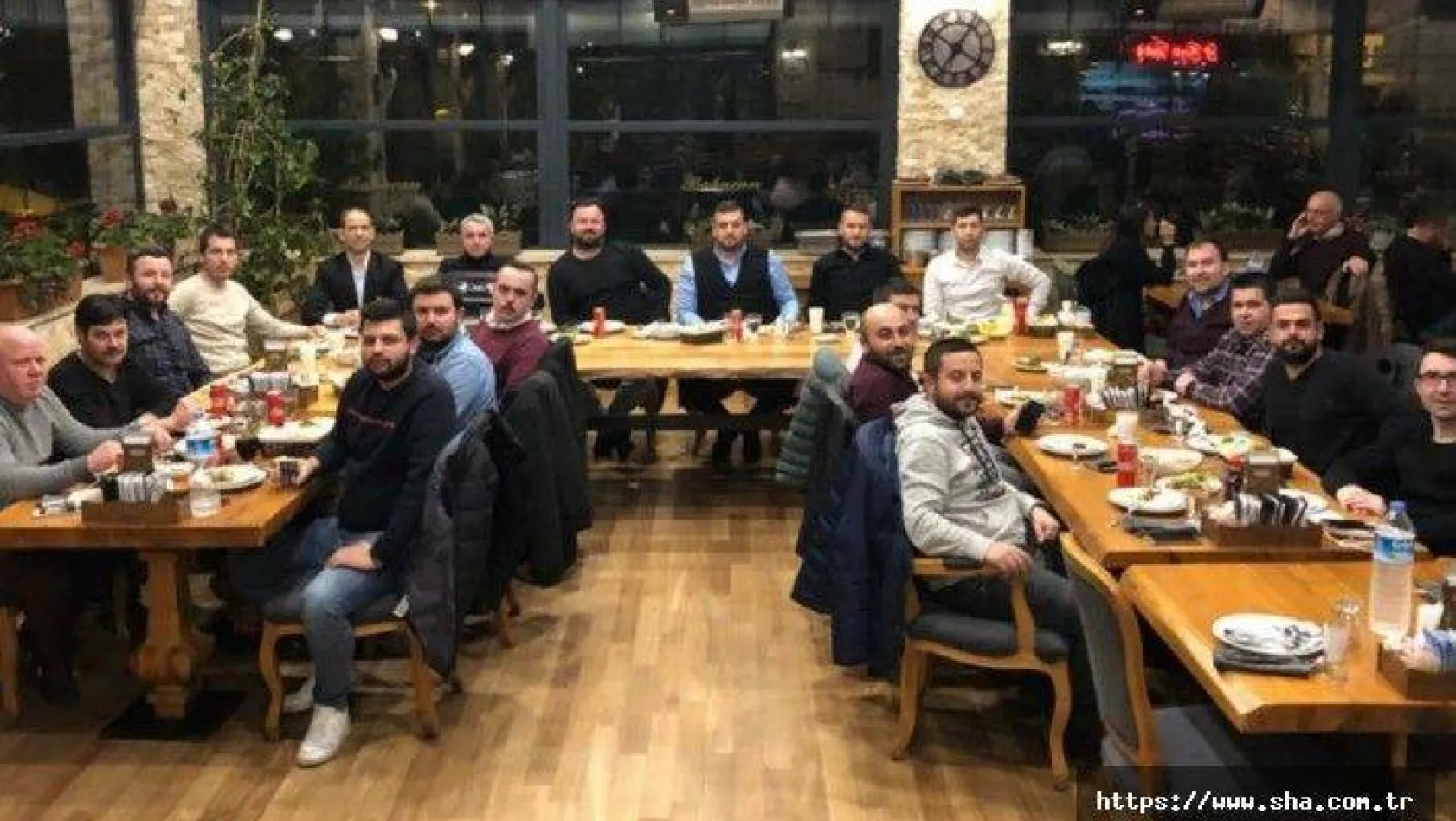 Aycan Çevik'ten, Değirmenköy yönetimine yemek