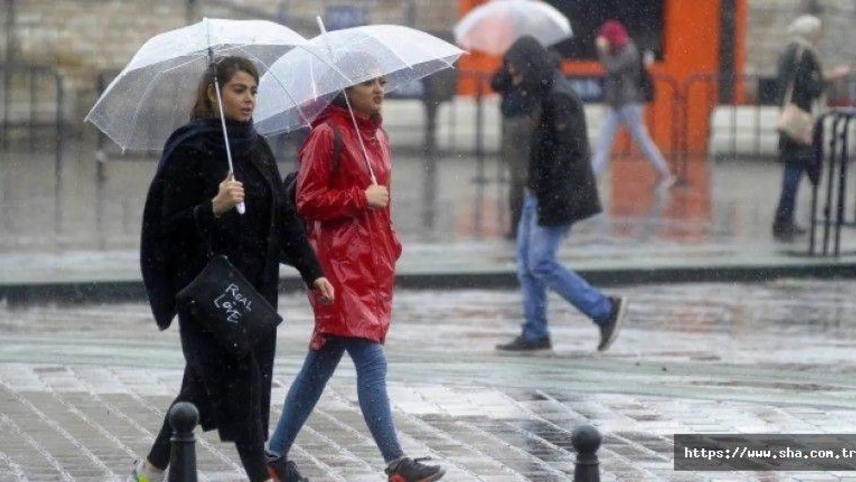 İstanbul'a yağış uyarısı!