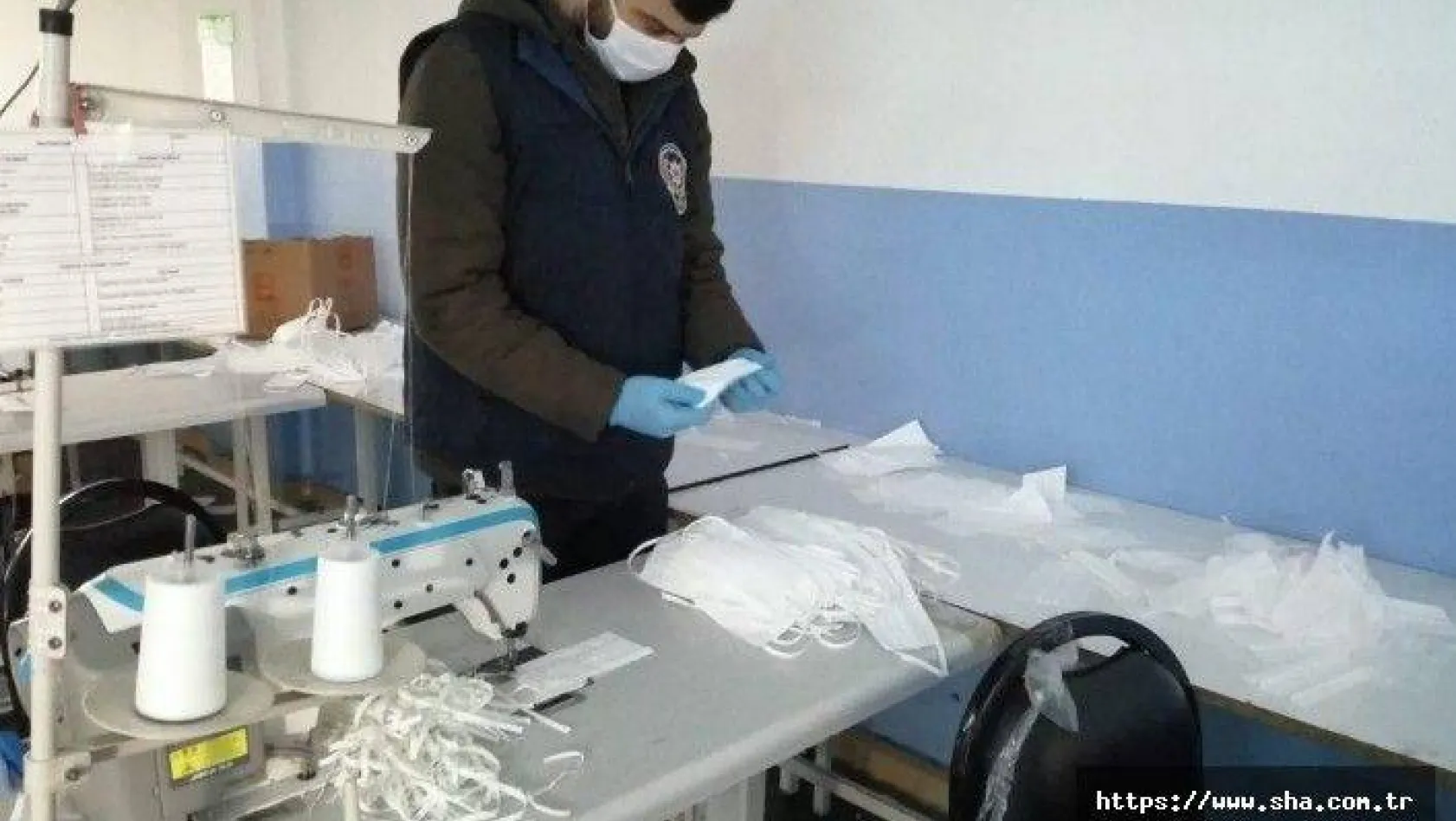 Korona virüs fırsatçılarına baskın: 1 milyon sahte maske ele geçirildi