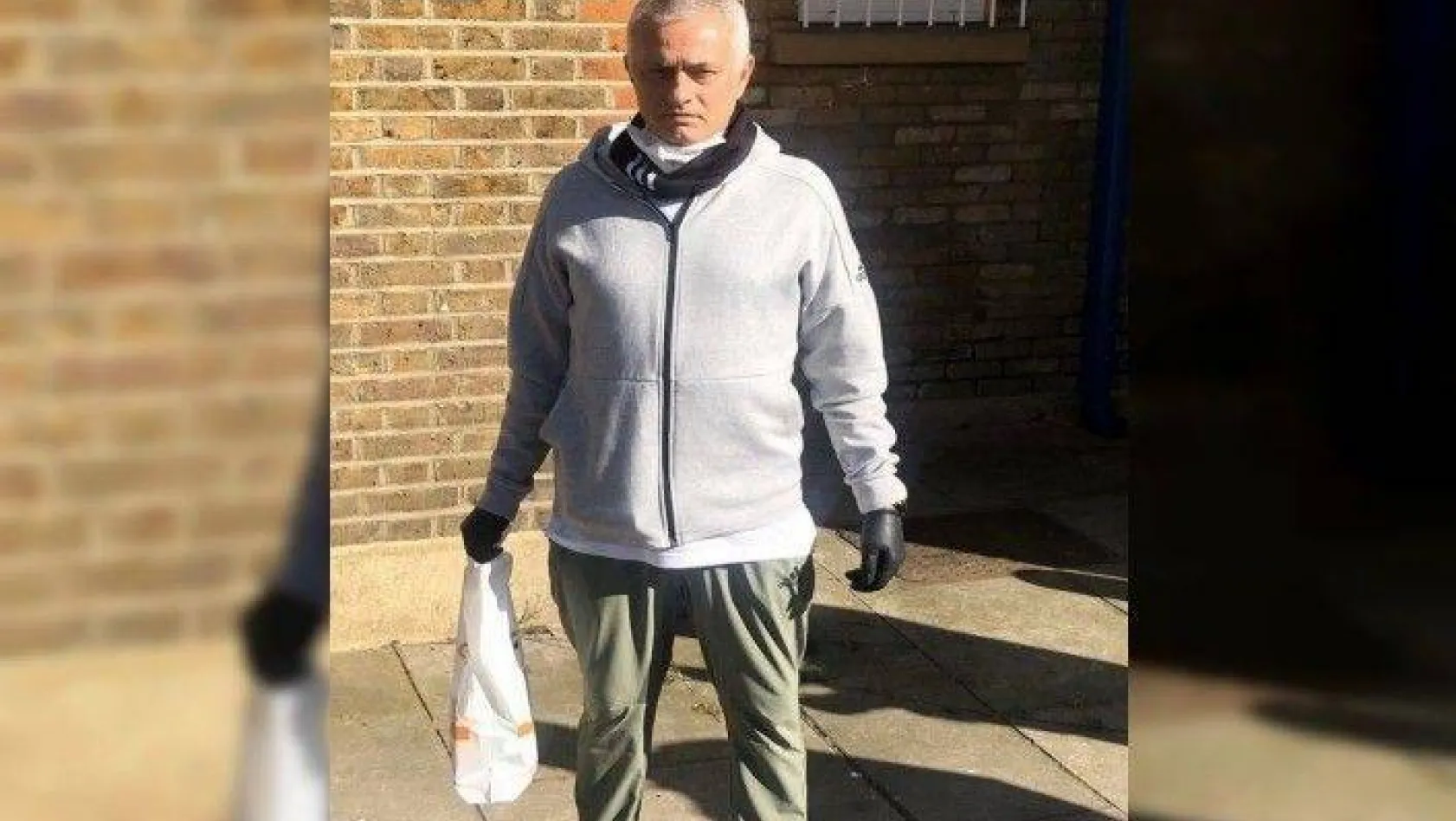 Mourinho, kimsesizlerin yardımına koşuyor