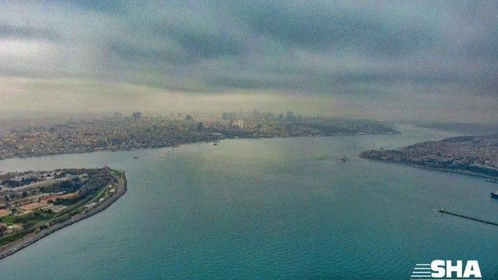 (ÖZEL) İstanbul Boğazı sessizliğe büründü