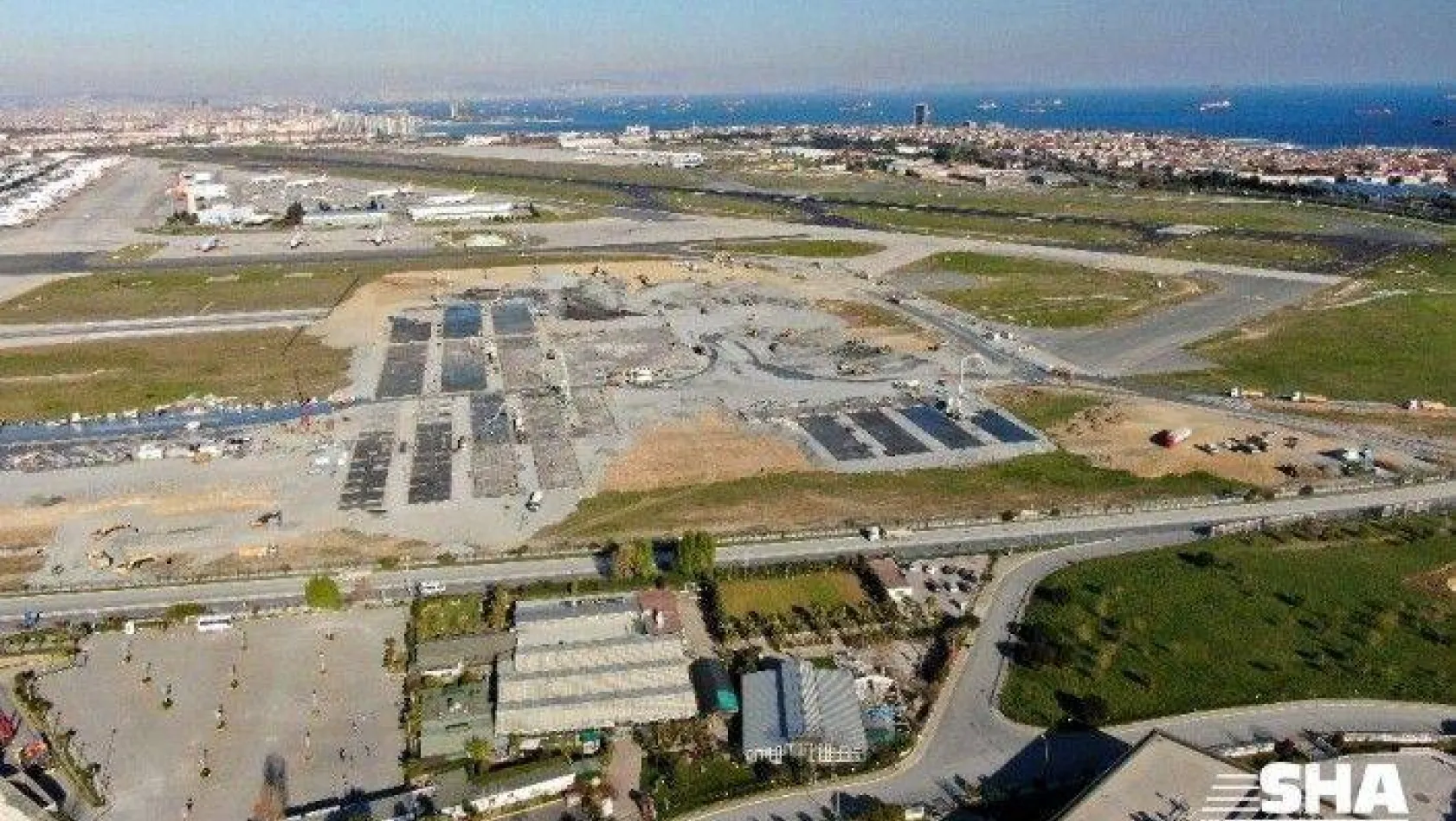 (Özel) Atatürk Havalimanı'ndaki hastanenin zemin betonu dökülmeye başlandı