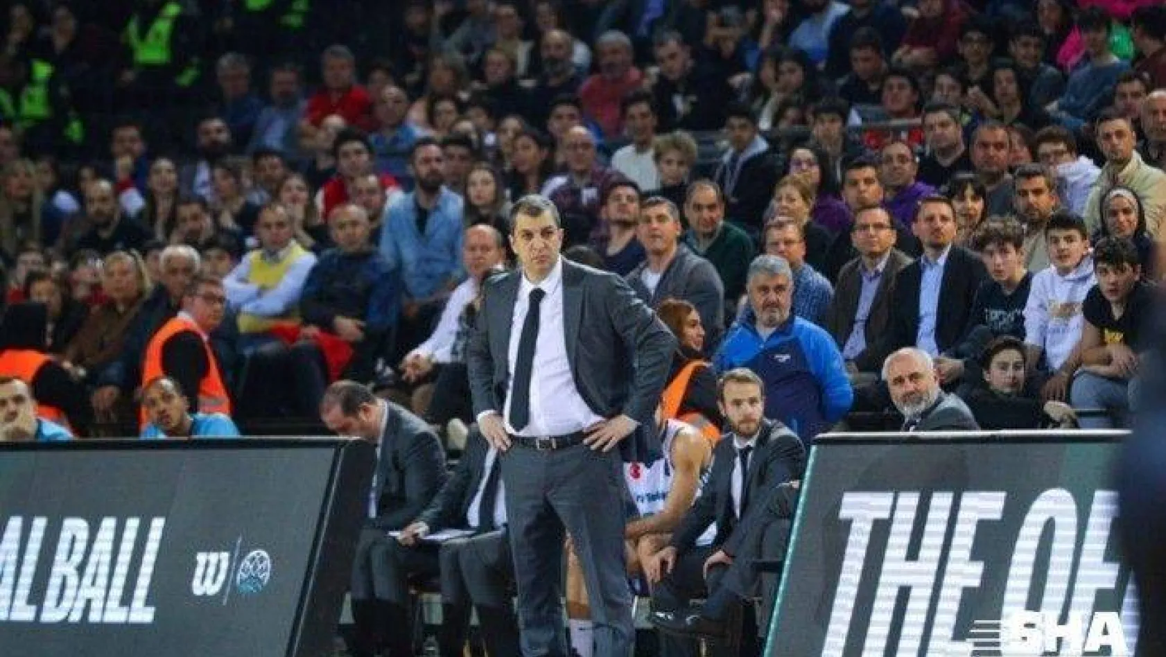 Türk Telekom Başantrenörü Burak Gören: 'Basketbol Şampiyonlar Ligi sağlığı ön plana koydu'