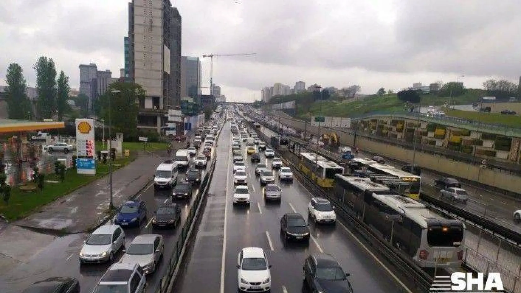 İstanbul trafiği alışılmış haline geri döndü