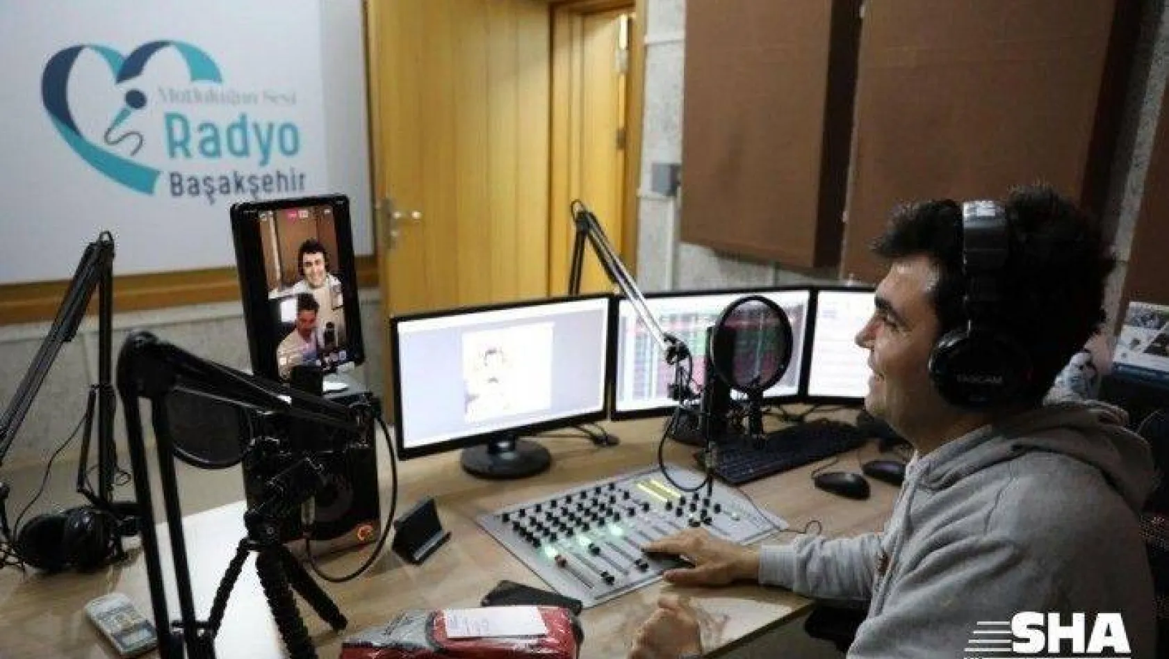 Radyo Başakşehir mutluluk sunuyor