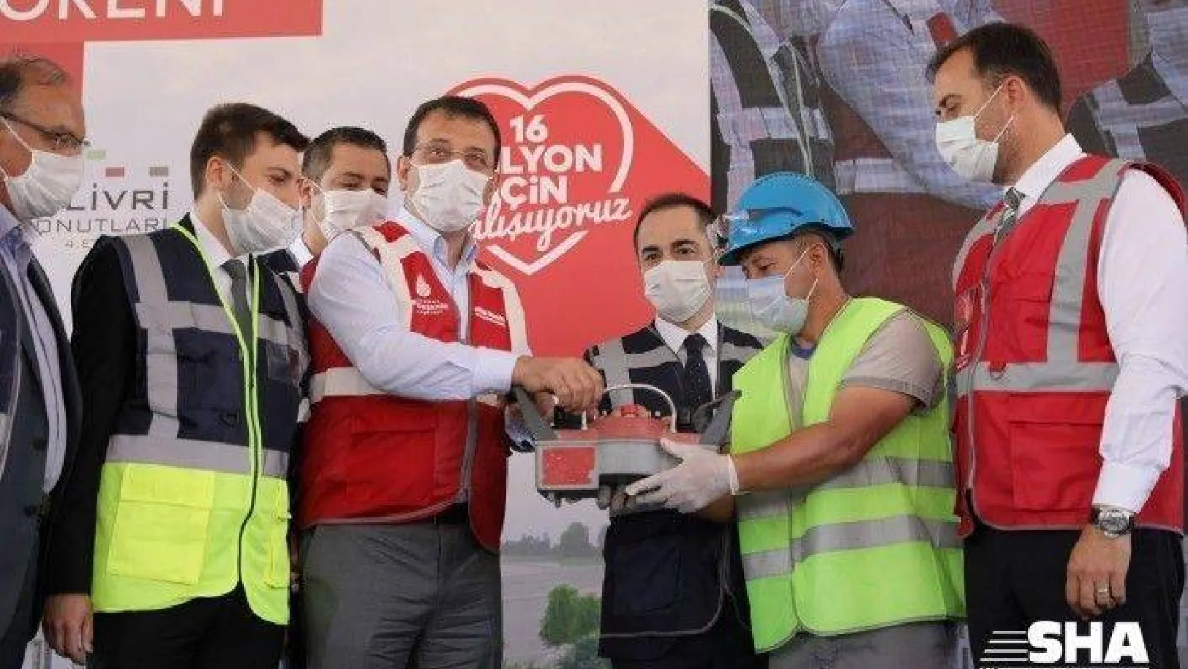 İmamoğlu 'İstanbul'un Çılgın Projesi Depremle Mücadeledir'