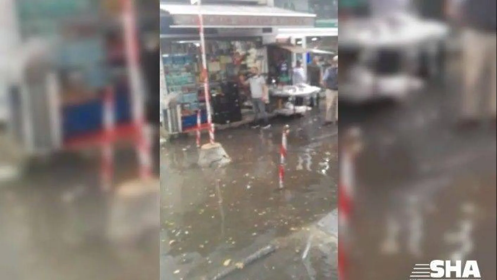Karaköy Perşembe Pazarı'nı su bastı