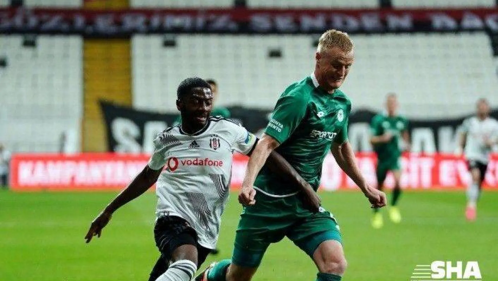 Süper Lig: Beşiktaş: 2 - İ.H. Konyaspor: 0 (İlk yarı)