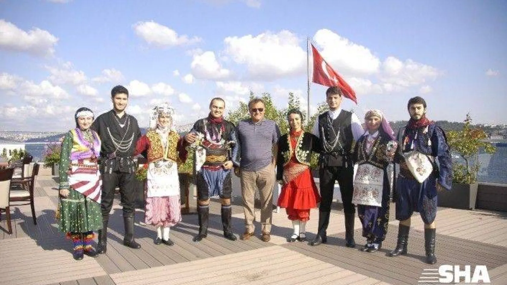 Dünya dans yarışmasında Türk Halk Oyunları Ekibinden büyük başarı