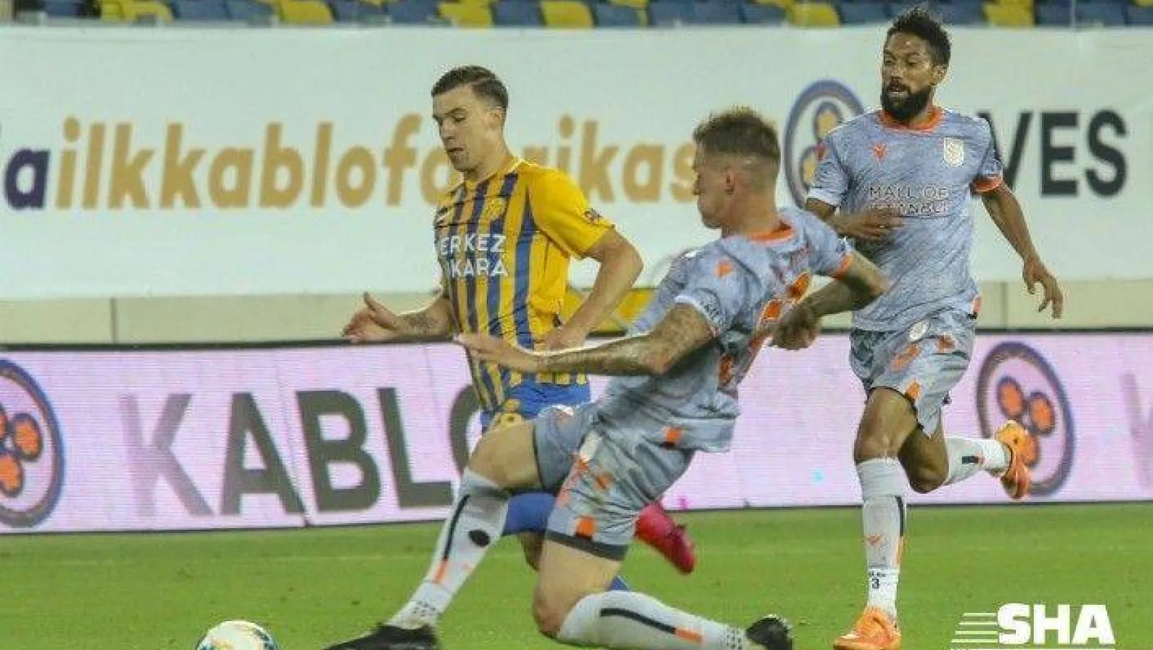 Fenerbahçe'de rota Konrad Michalak
