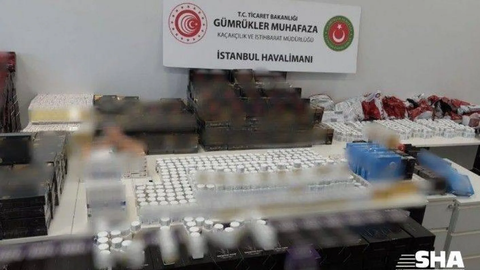 İstanbul Havalima'nın cinsel içerikli ürün ele geçirildi