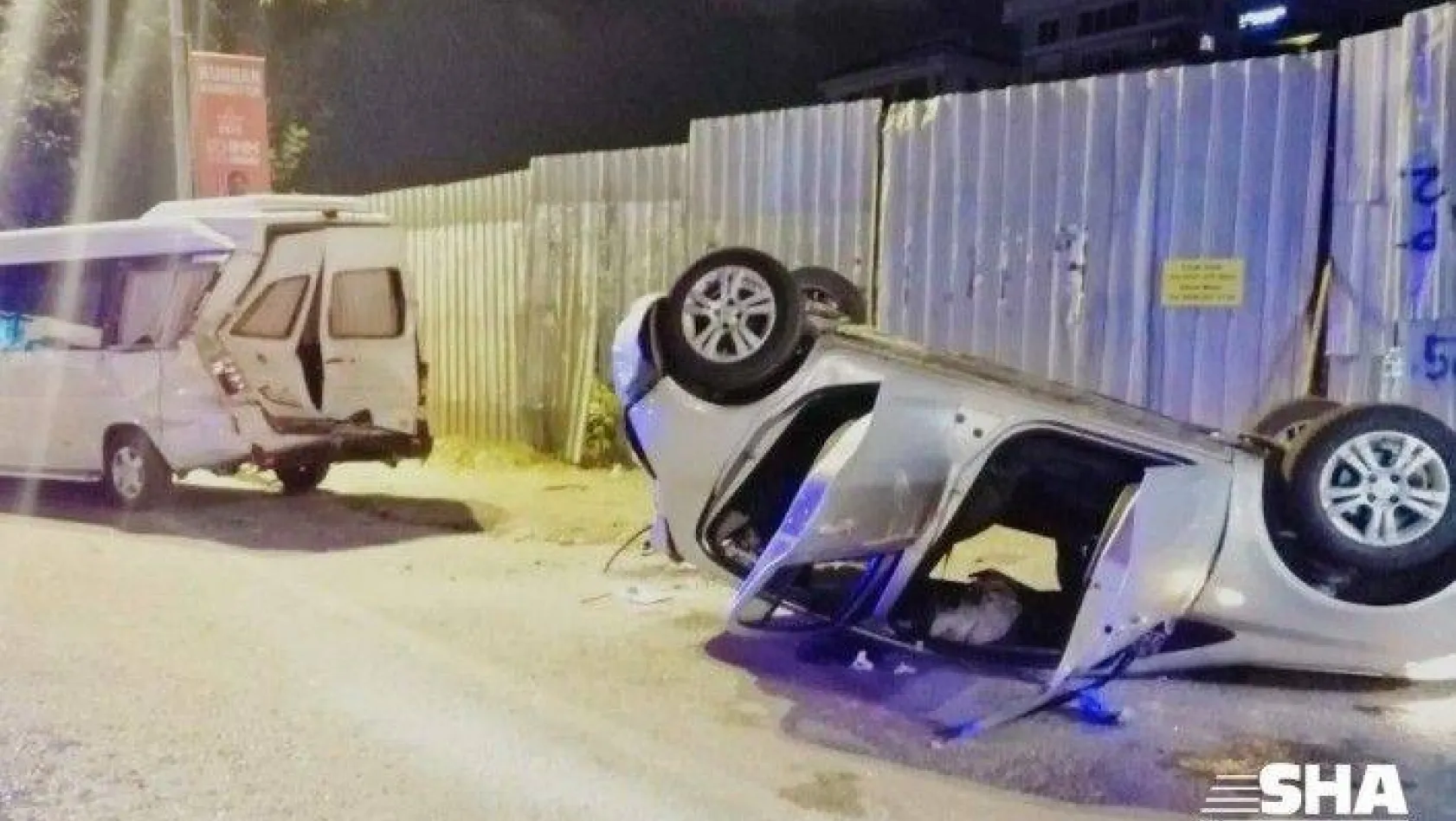 Maltepe sahil yolunda takla atan aracın sürücüsü kayıplara karıştı: 3 kişi yaralandı