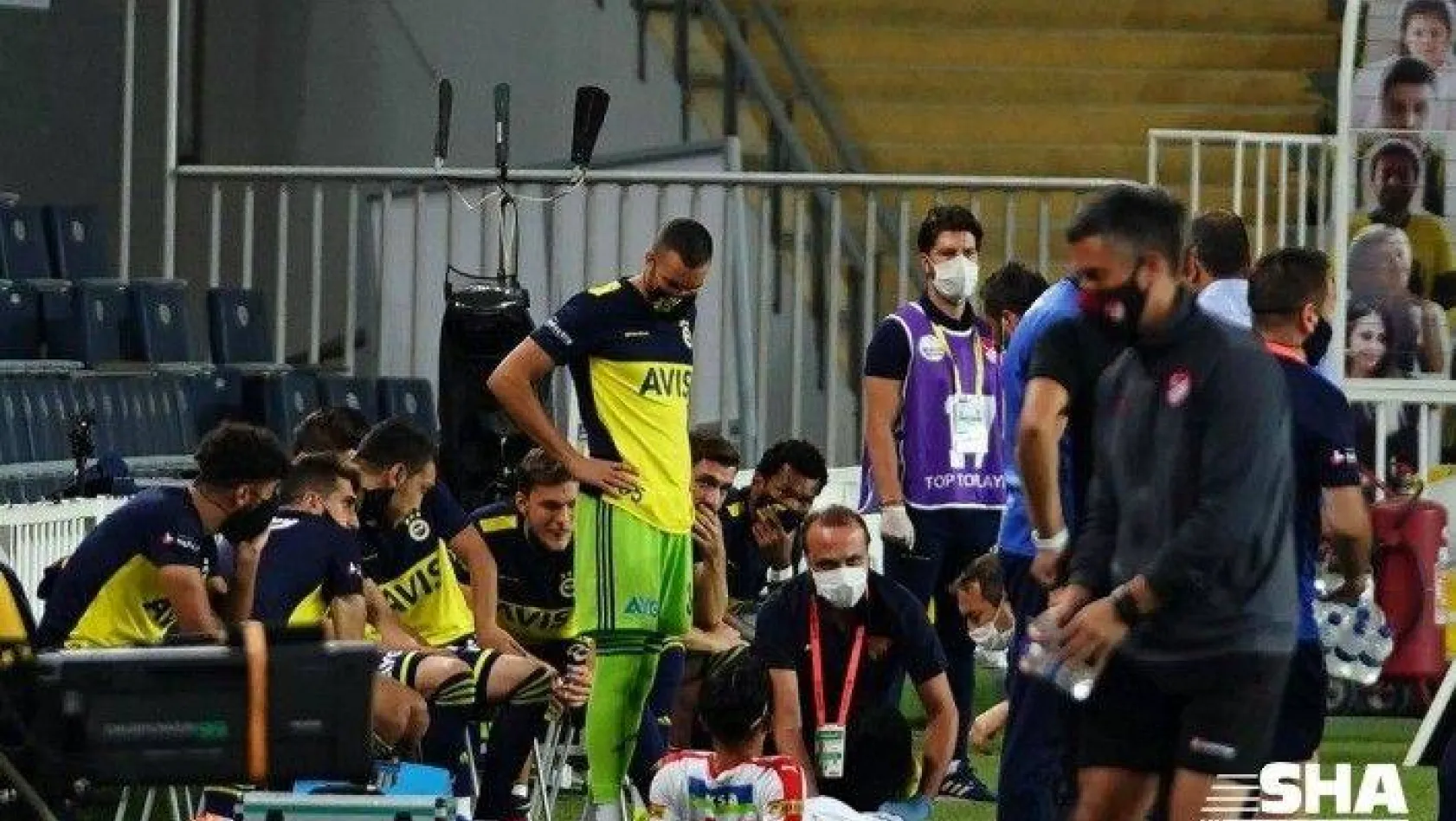 Süper Lig: Fenerbahçe: 2- Göztepe: 0 (İlk yarı)