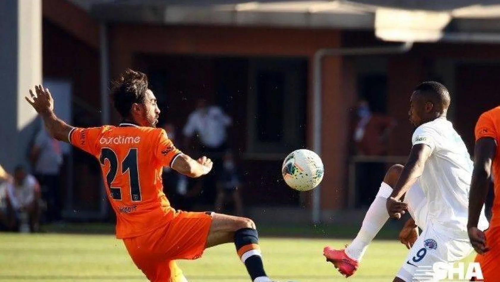 Süper Lig: Kasımpaşa: 3 - Medipol Başakşehir: 2 (Maç sonucu)