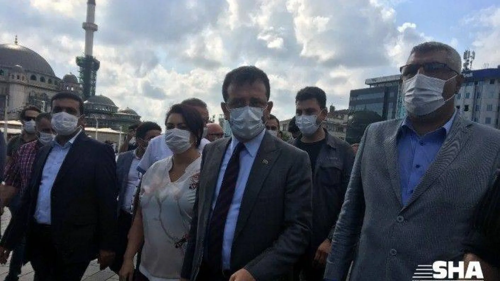 İBB Başkanı İmamoğlu Gezi Parkı'nda incelemelerde bulundu