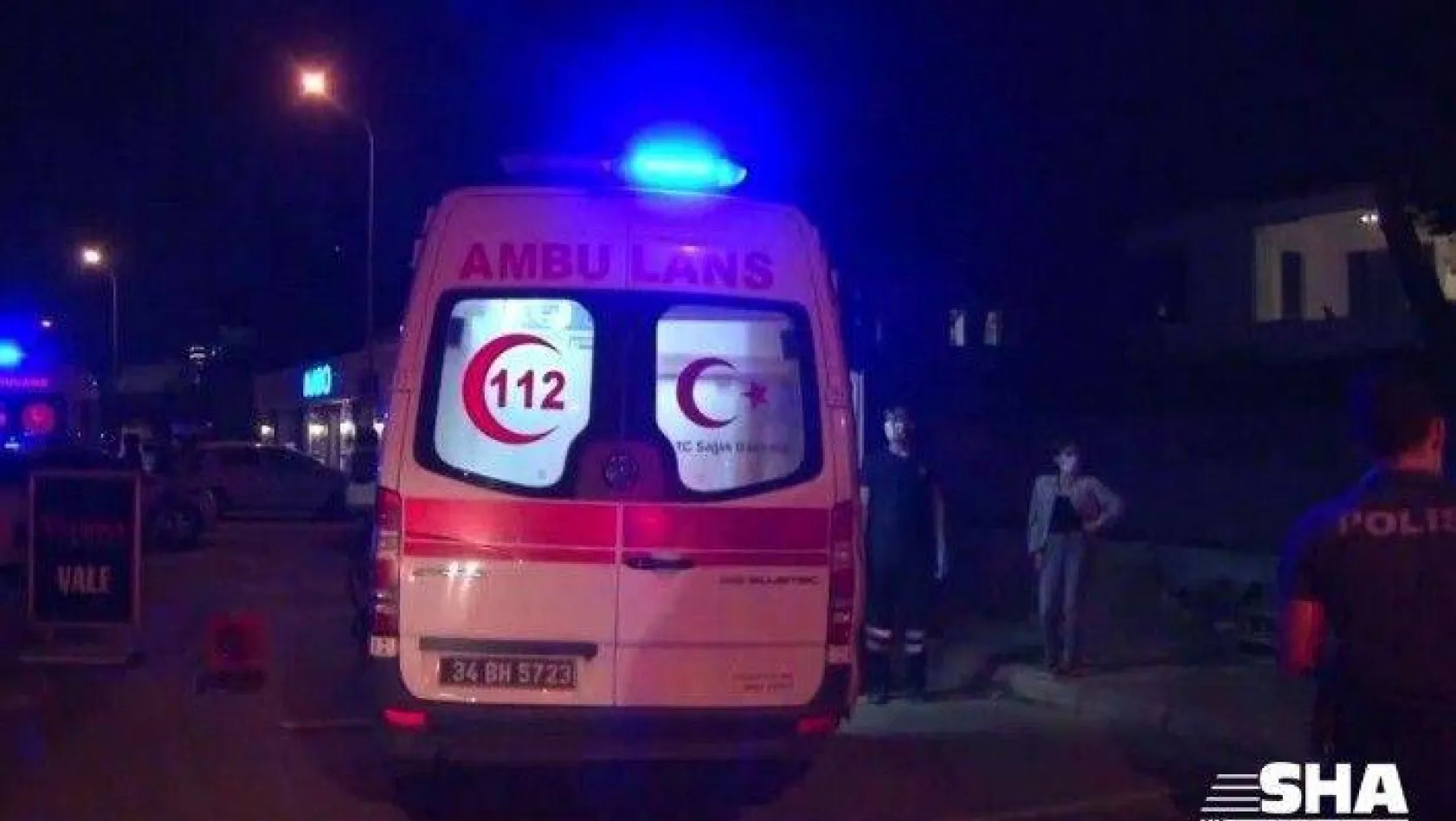 Maltepe'de bir restoran kurşunladı 3 yaralı