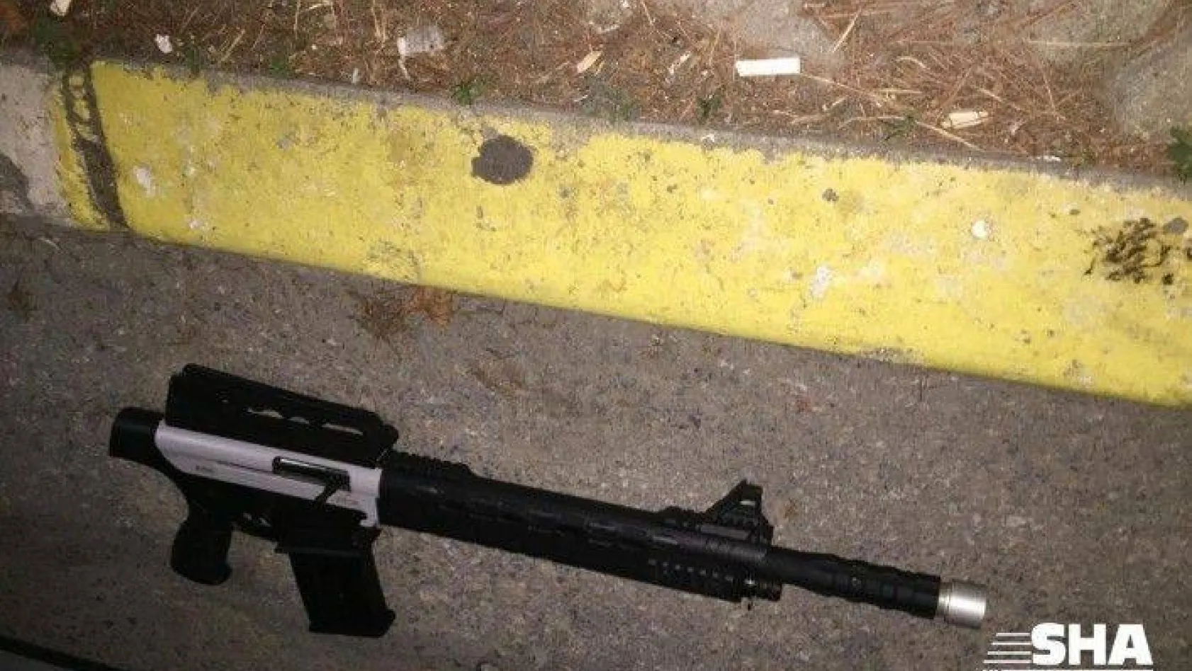 Maltepe'de parkta tartıştığı arkadaşını pompalı tüfekle vurarak öldürdü