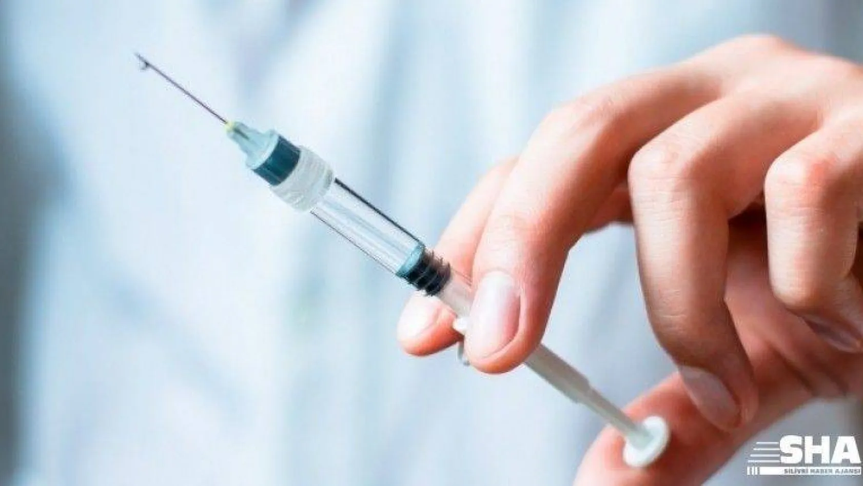 Sağlıklıya grip, risk grubuna hem grip hem zatürre aşısı