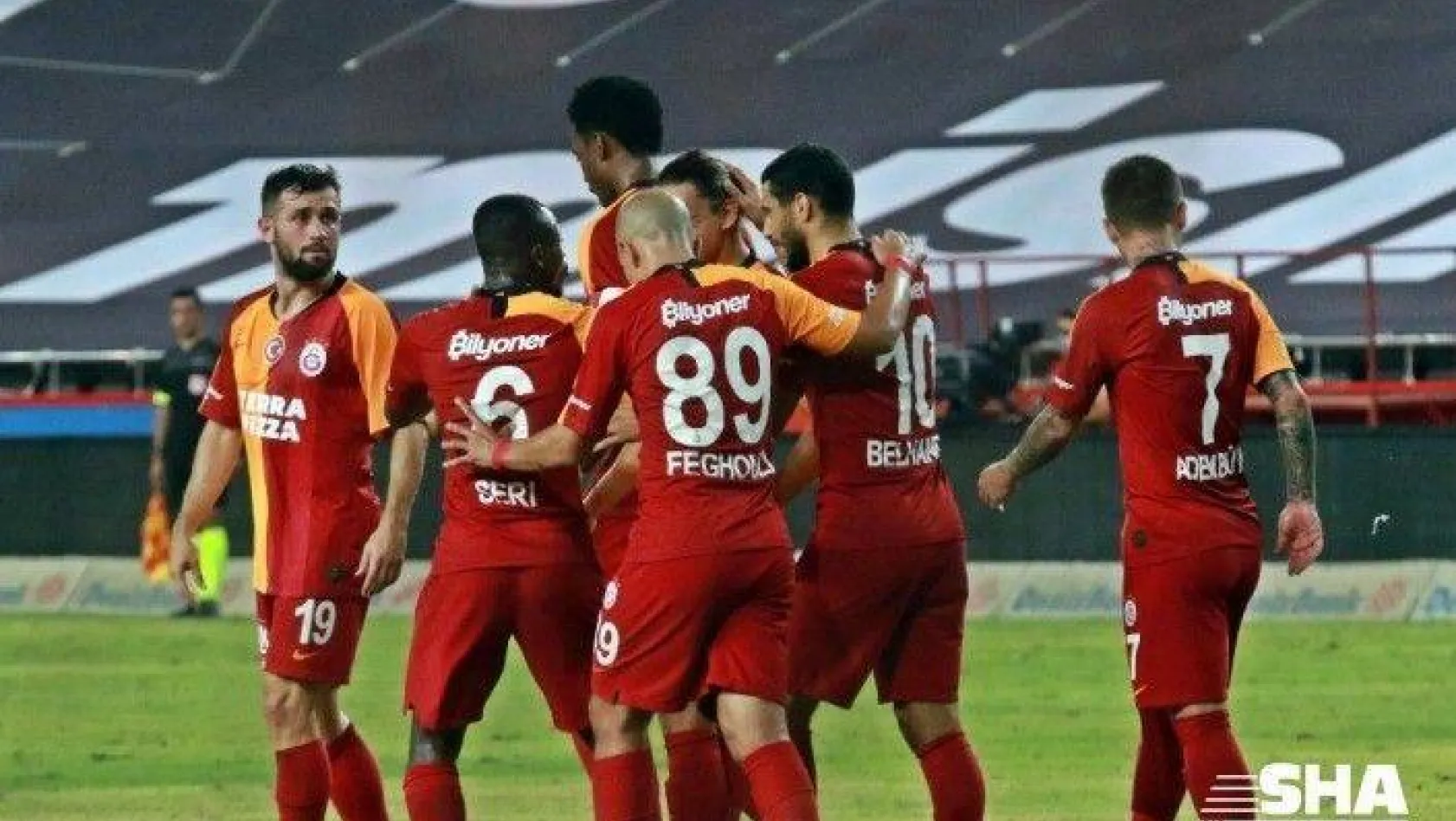 Galatasaray ilk hafta maçlarında 42 galibiyet aldı
