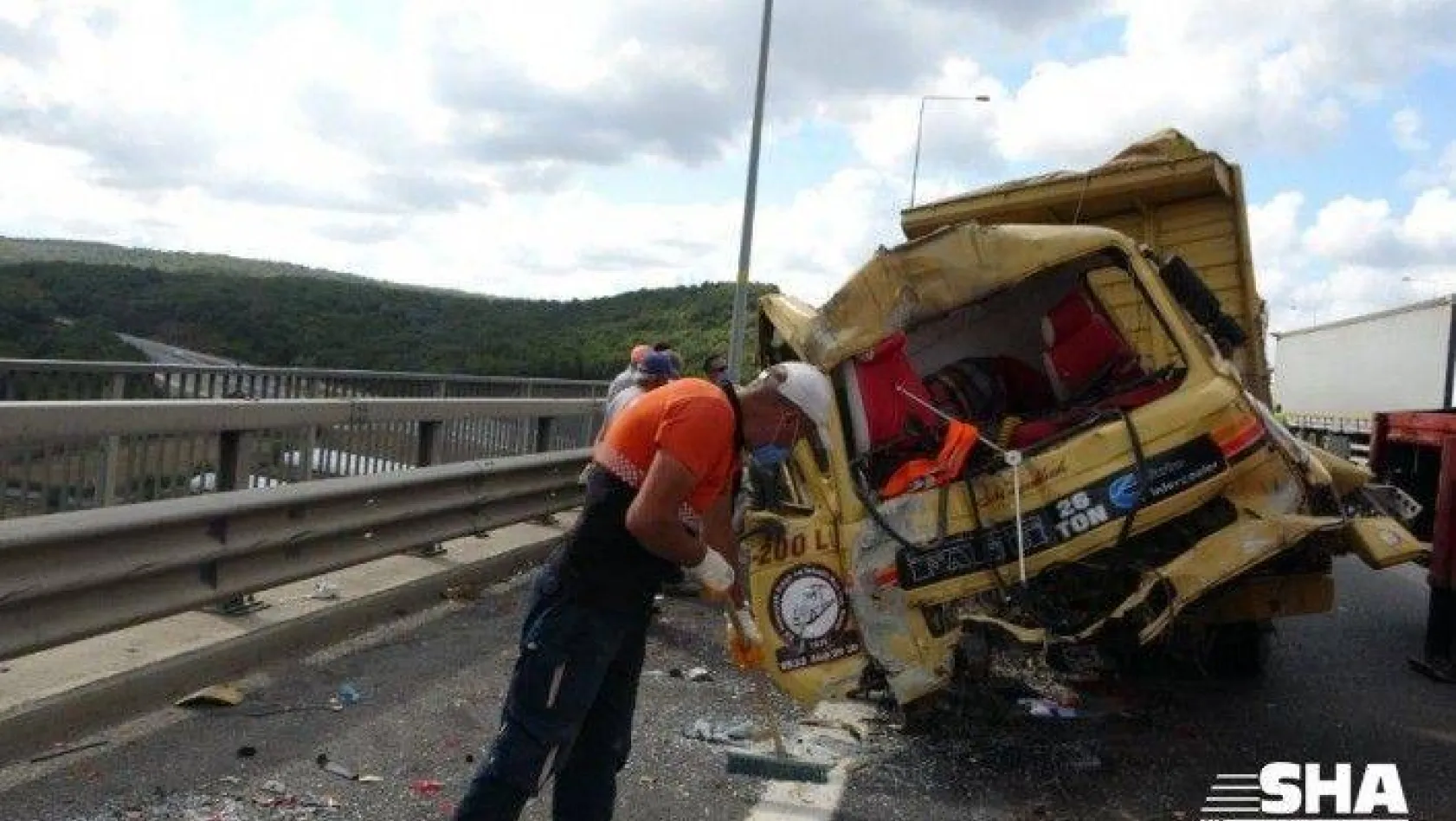 Kuzey Marmara Otoyolunda yolunda kaza: 1 yaralı