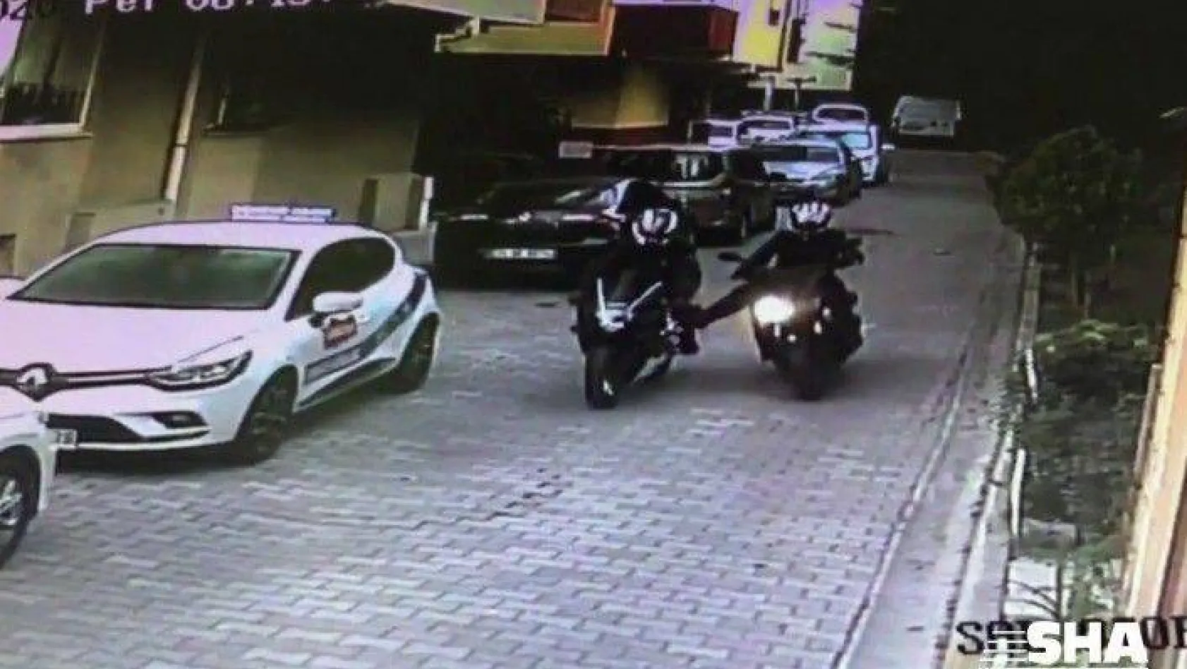 (Özel) Fatih'te motosiklet hırsızları böyle görüntülendi