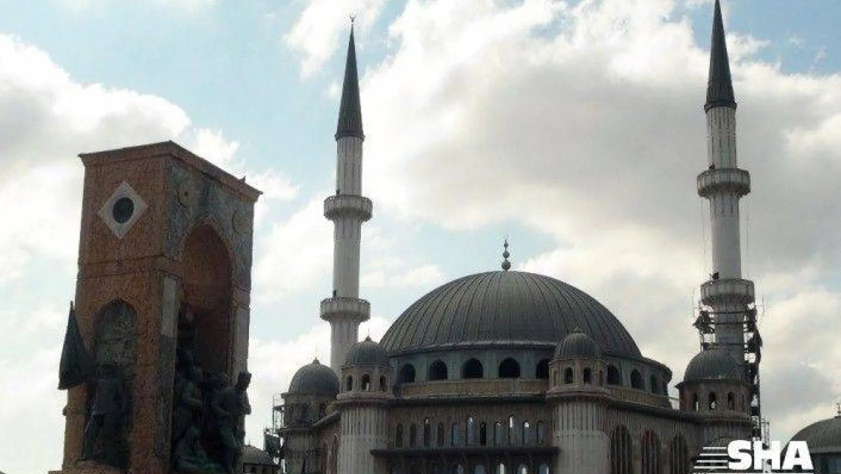 (Özel) Taksim Camii'nin son hali havadan görüntülendi