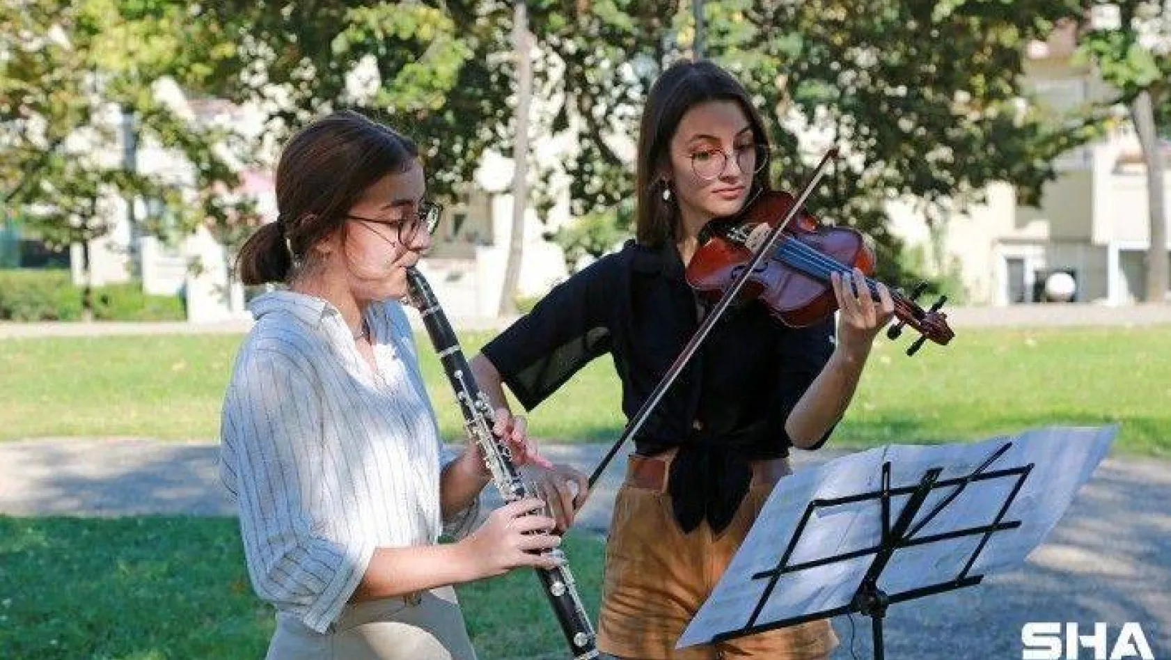 Ataşehir Belediyesi Gençlik Senfoni Orkestrası'ndan konservatuara