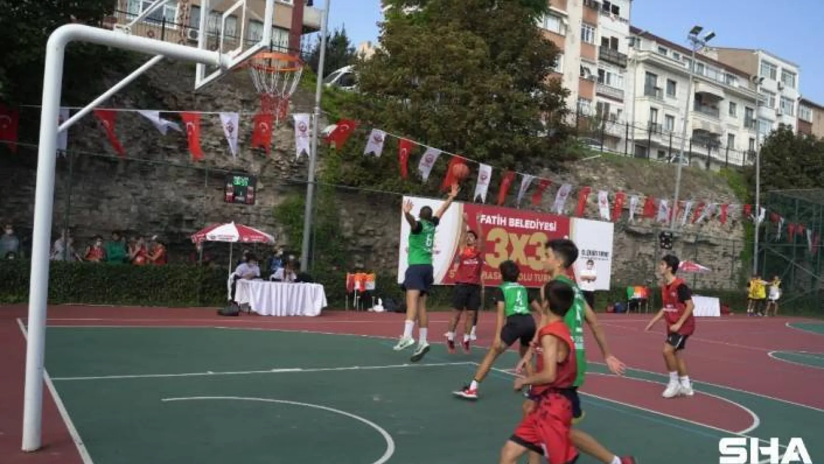 Fatih'te 7'inci sokak basketbol turnuvası başladı