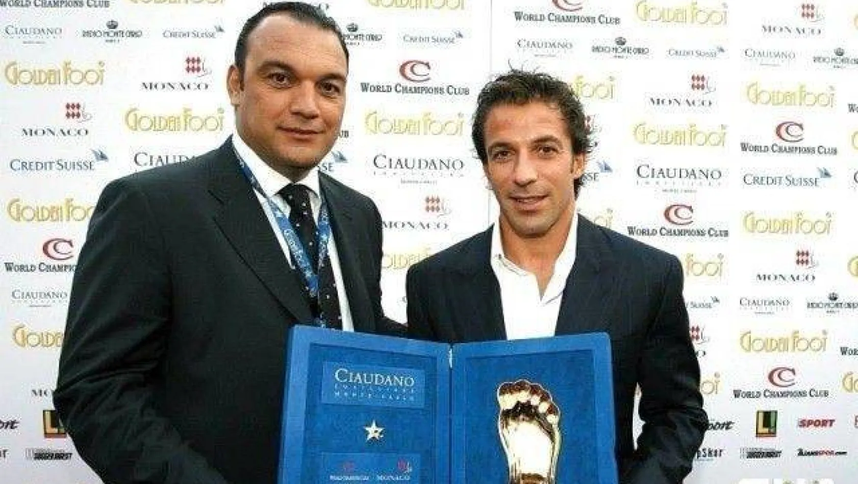 Gazeteci Dündar Keşaplı'ya 'Yılın En İyi Spor Muhabiri' ödülü
