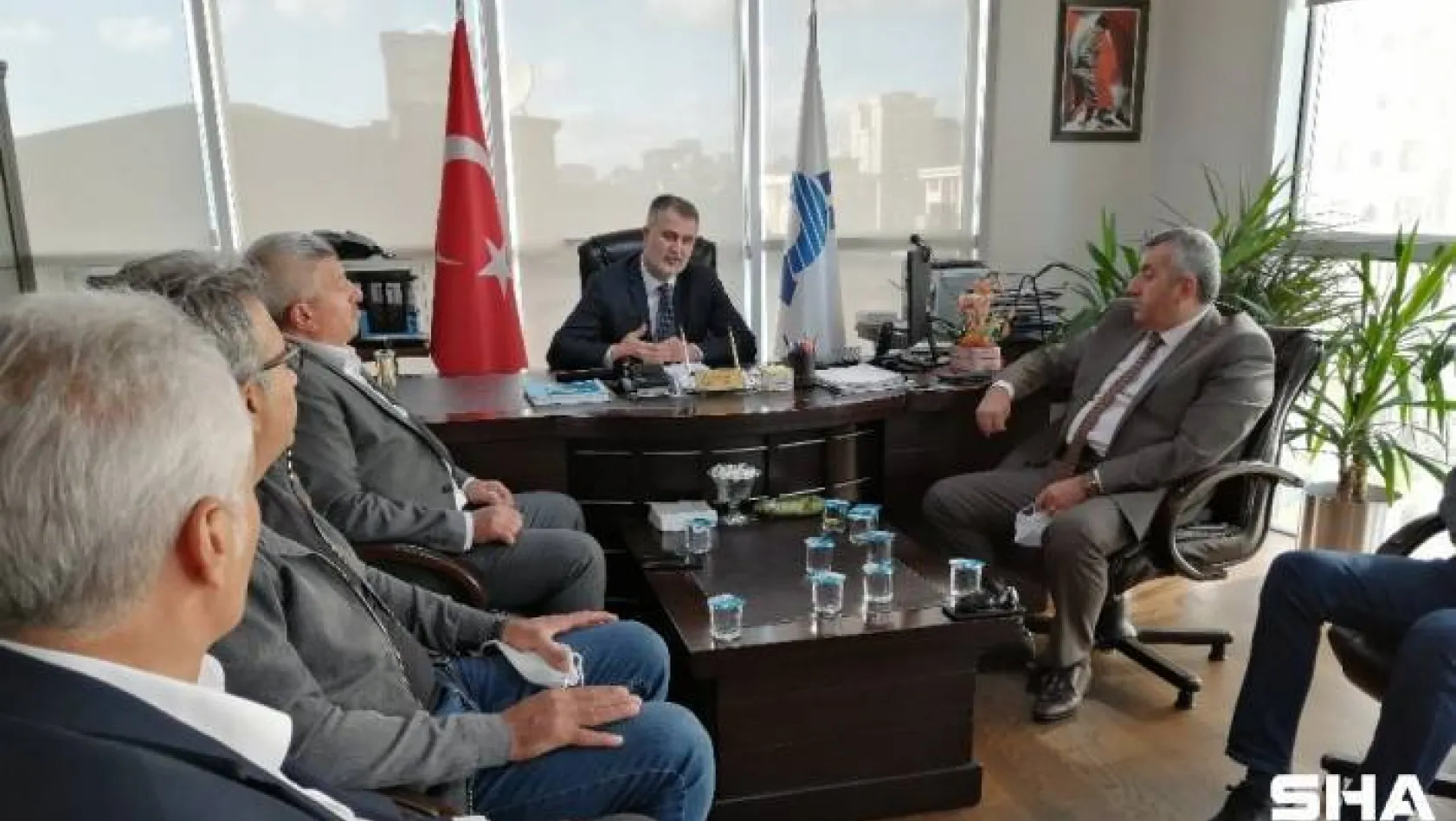 TÖHOB Genel Başkanı Soydaş'dan İstanbul Özel Halk Otobüsleri Esnaf Odası Başkanı Ovacık'a ziyaret