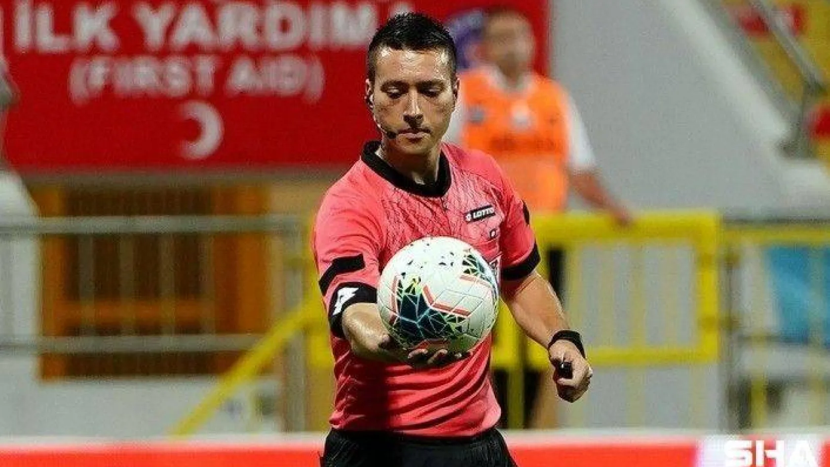 Trabzonspor-Başakşehir maçının VAR'ı Zorbay Küçük