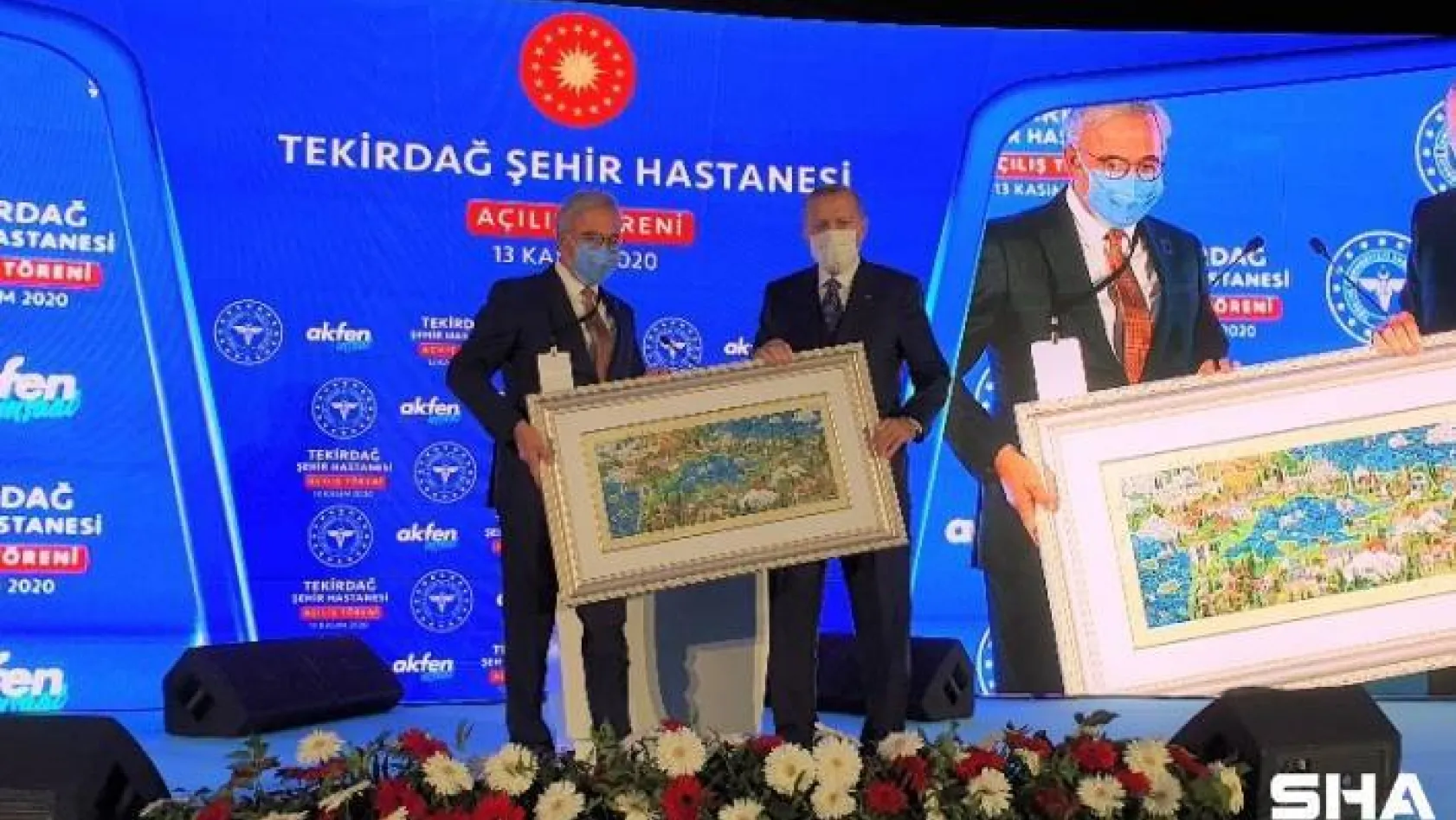 Akfen Holding Yönetim Kurulu Başkanı Hamdi Akın: '3 şehir hastanesine 1,1 milyar dolar yatırım yaptık''