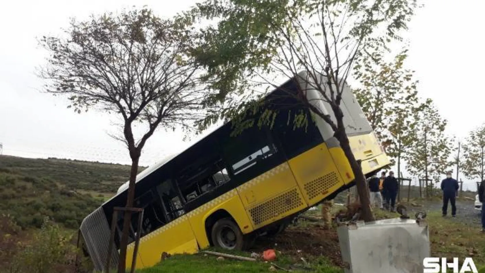 Faciadan dönülen otobüs kazası kamerada