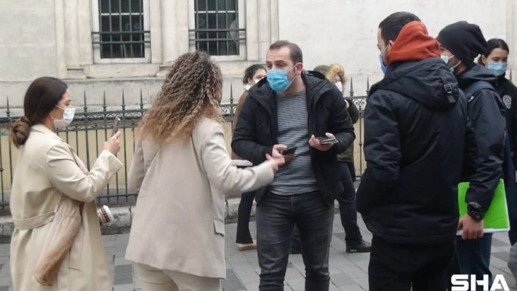 (Özel) Polise 'Kapa çeneni' diyen kadın turistler gözaltına alındı