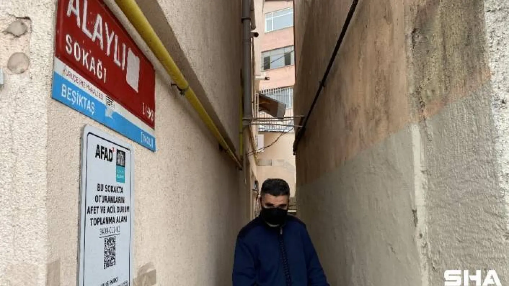 (Özel) İstanbul'un en dar sokağı 89 santimetre