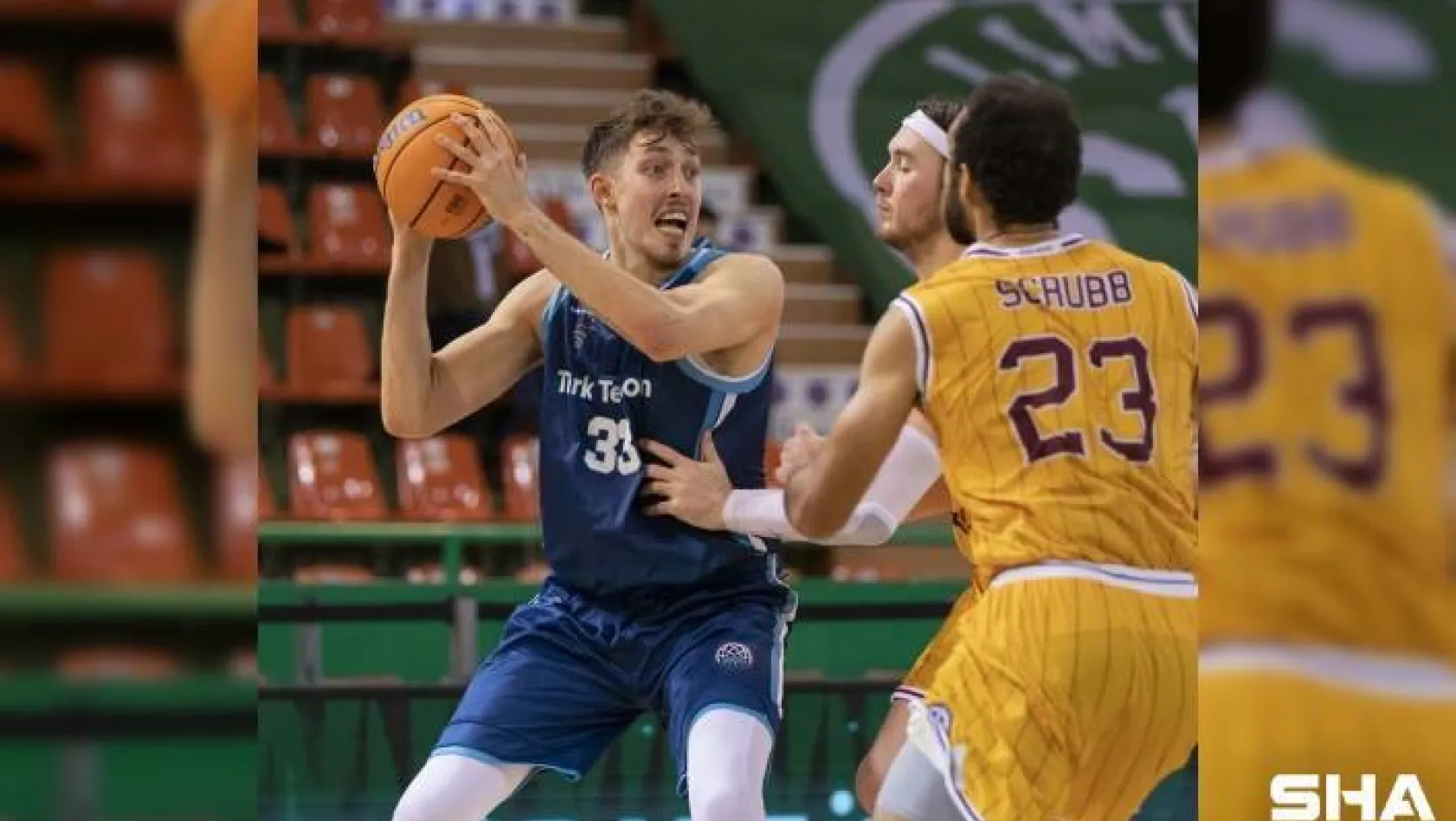 Türk Telekom FIBA Şampiyonlar Ligin'de liderliğini sürdürdü