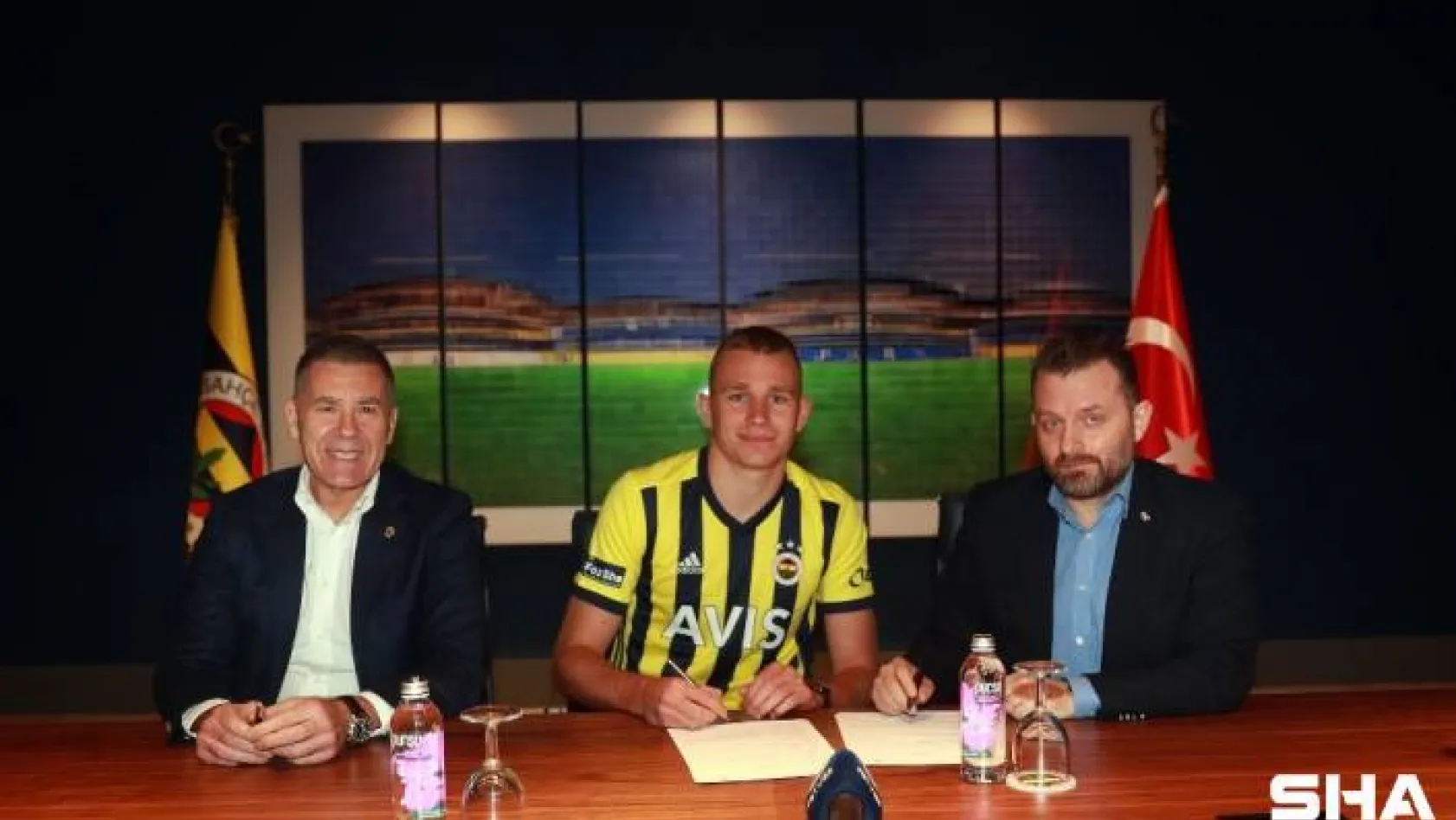 Fenerbahçe, Attila Szalai'yi kadrosuna kattı