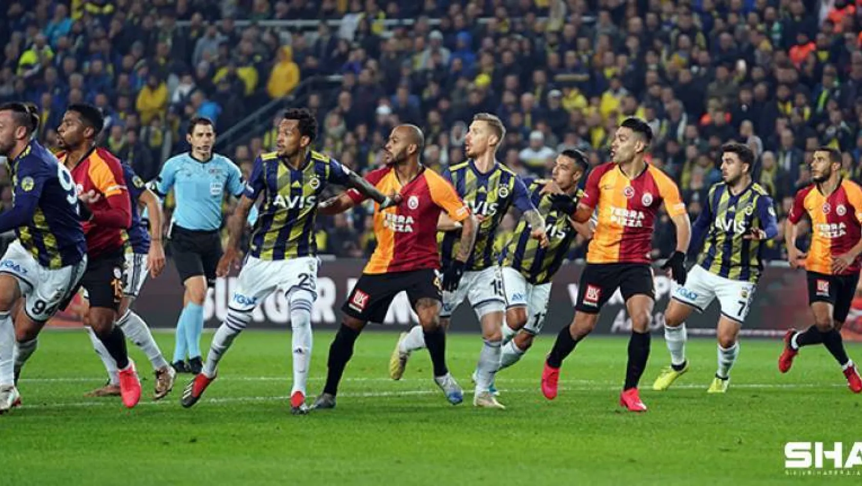 Fenerbahçe-Galatasaray derbisi 6 Şubat'ta