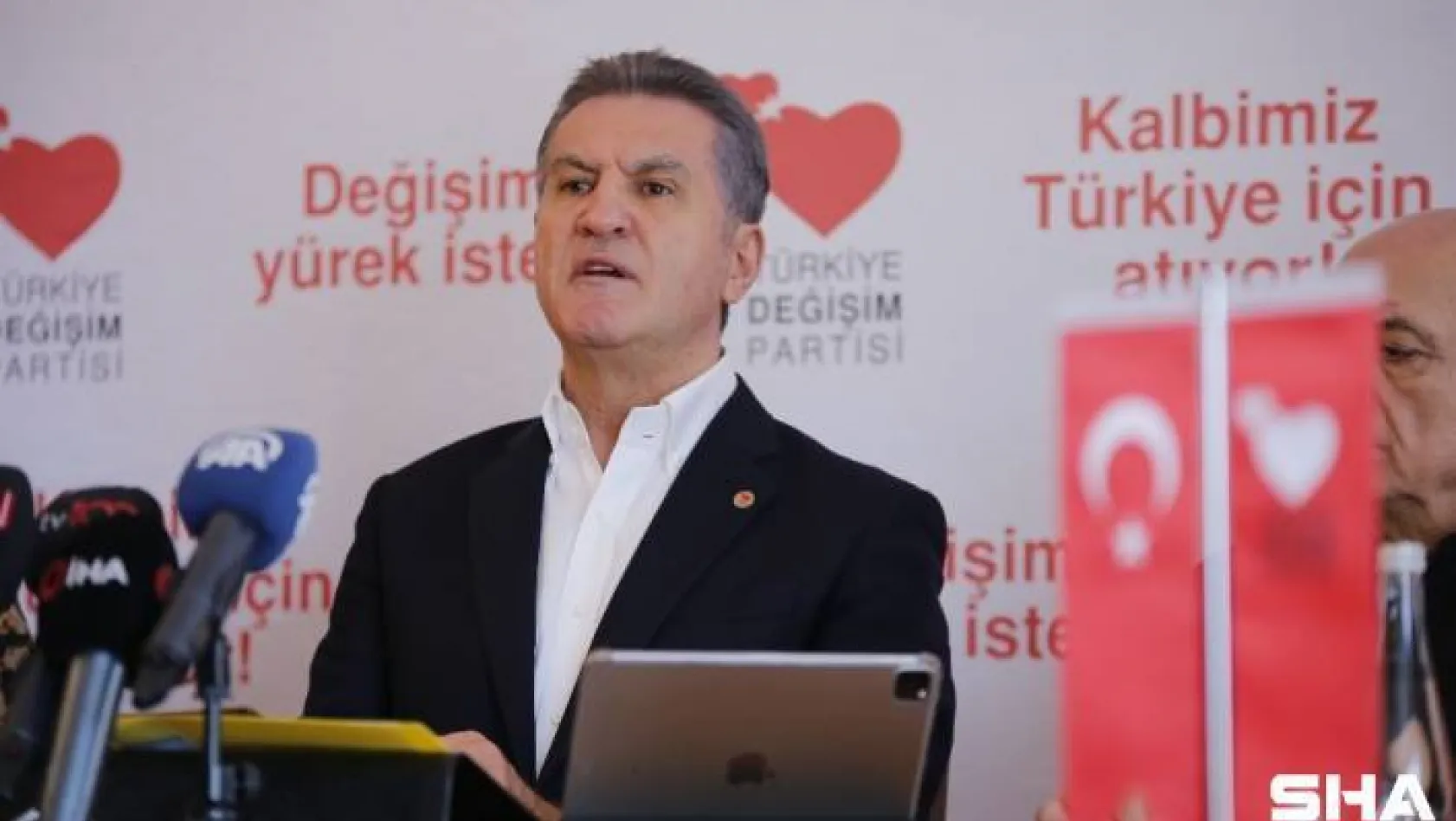 Mustafa Sarıgül CHP'deki istifalara değindi: &quotMilletvekilliğinden de istifa edilmeli"