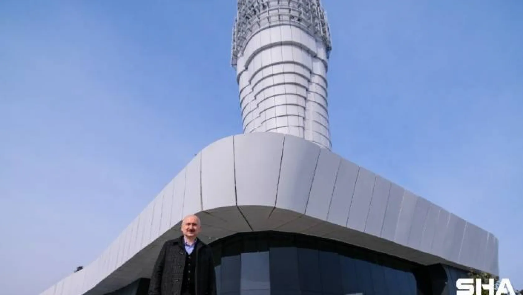 Bakan Karaismailoğlu: 'Çamlıca Kulesi, Türk mühendislerinin eseri olarak tüm dünyaya hizmet edecek'