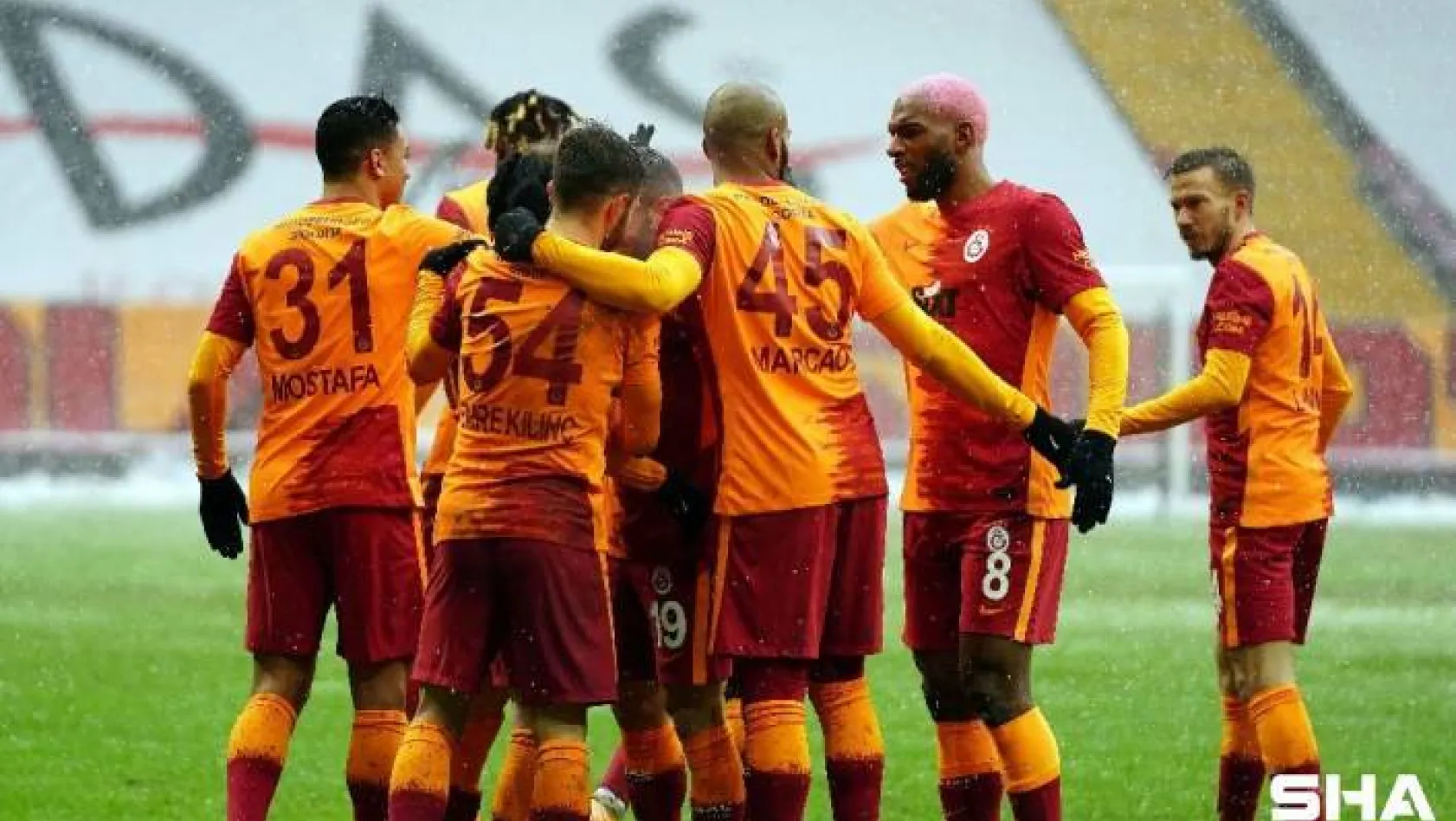 Galatasaray ligde seriyi 6'ya çıkardı