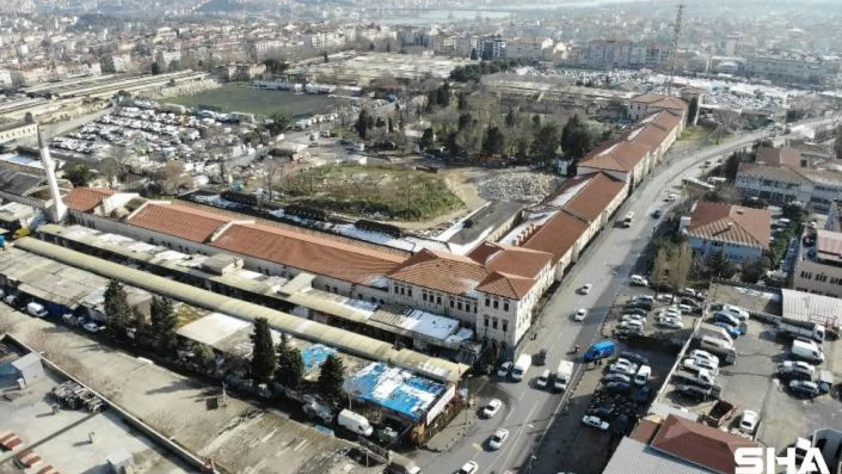(ÖZEL) Türkiye'nin en büyük kütüphanesi olacak olan Rami Kışlası açılmak için gün sayıyor
