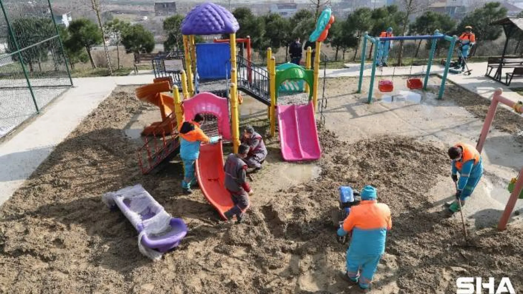 Başakşehir'de parklar artık daha güvenli