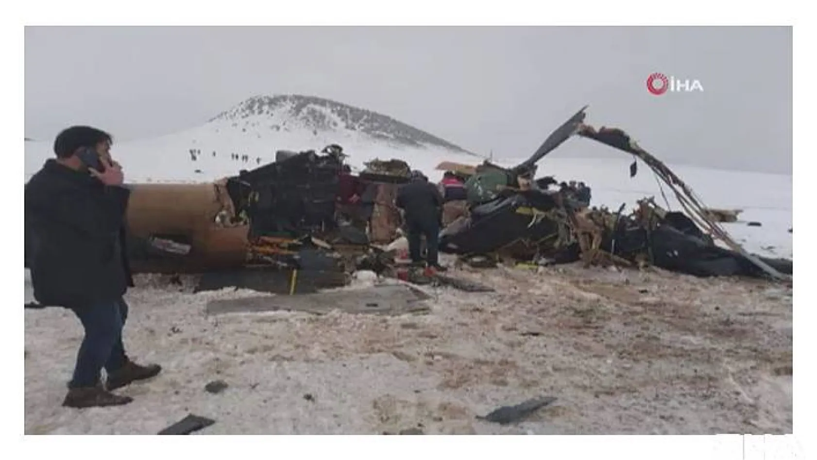 Bitlis'te askeri helikopter düştü: 10 askerimiz şehit oldu
